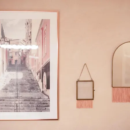 Downtown Prime By Homing Apartman